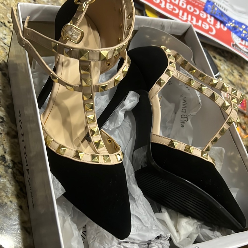 6.5 wild diva new heels